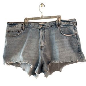 Abercrombie & Fitch 90s Relaxed Cuffed High Rise Shorts Womens waist 36 size 22